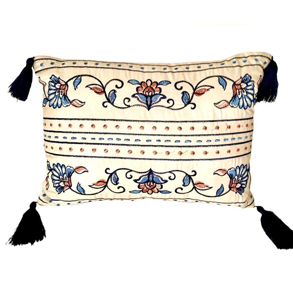Mainstays Throw Pillow White w Blue/Pink Embroidery Approximately 16”x12”.
